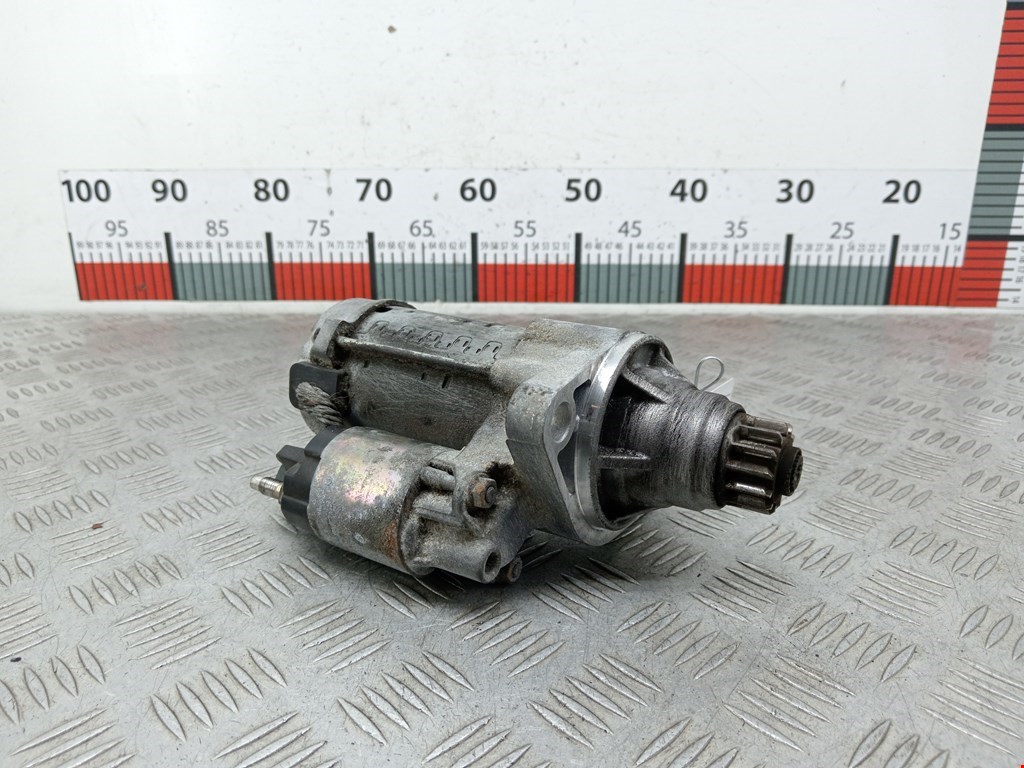 Стартер Volkswagen Golf Sportsvan купить в Беларуси