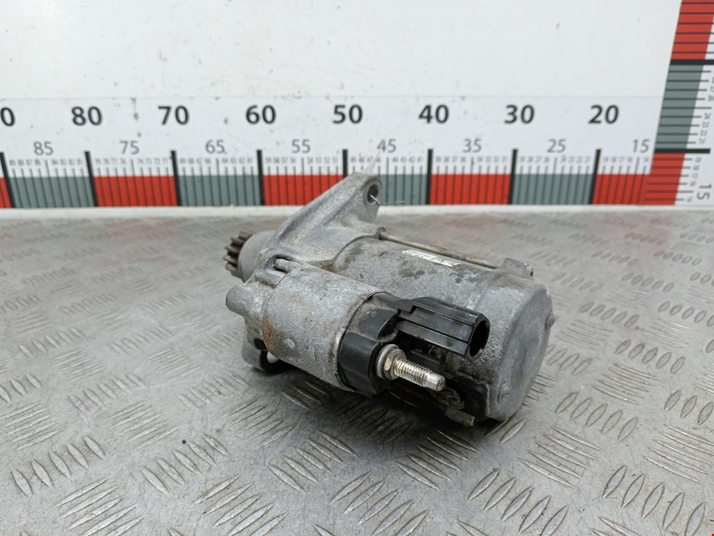 Стартер Volkswagen Golf Sportsvan купить в Беларуси