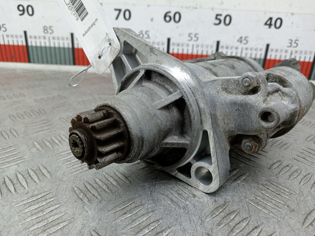 Стартер Volkswagen Golf Sportsvan купить в Беларуси