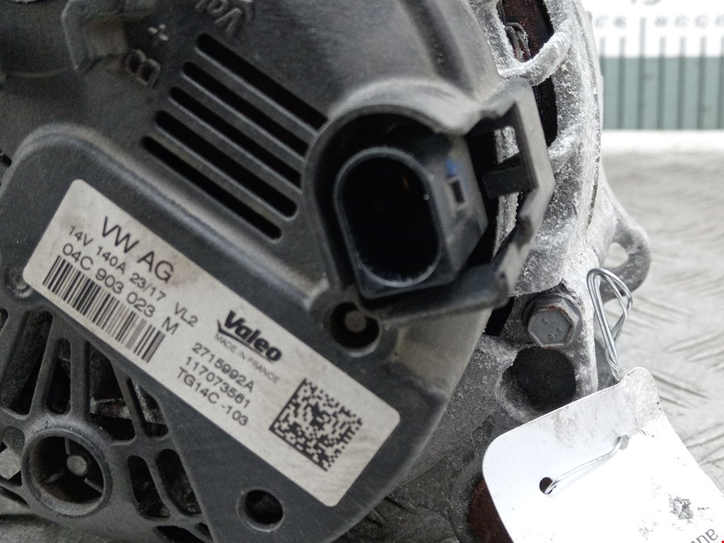 Генератор Volkswagen Golf Sportsvan купить в Беларуси