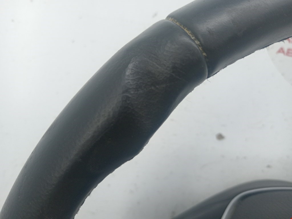 Руль Volkswagen Golf Sportsvan купить в Беларуси