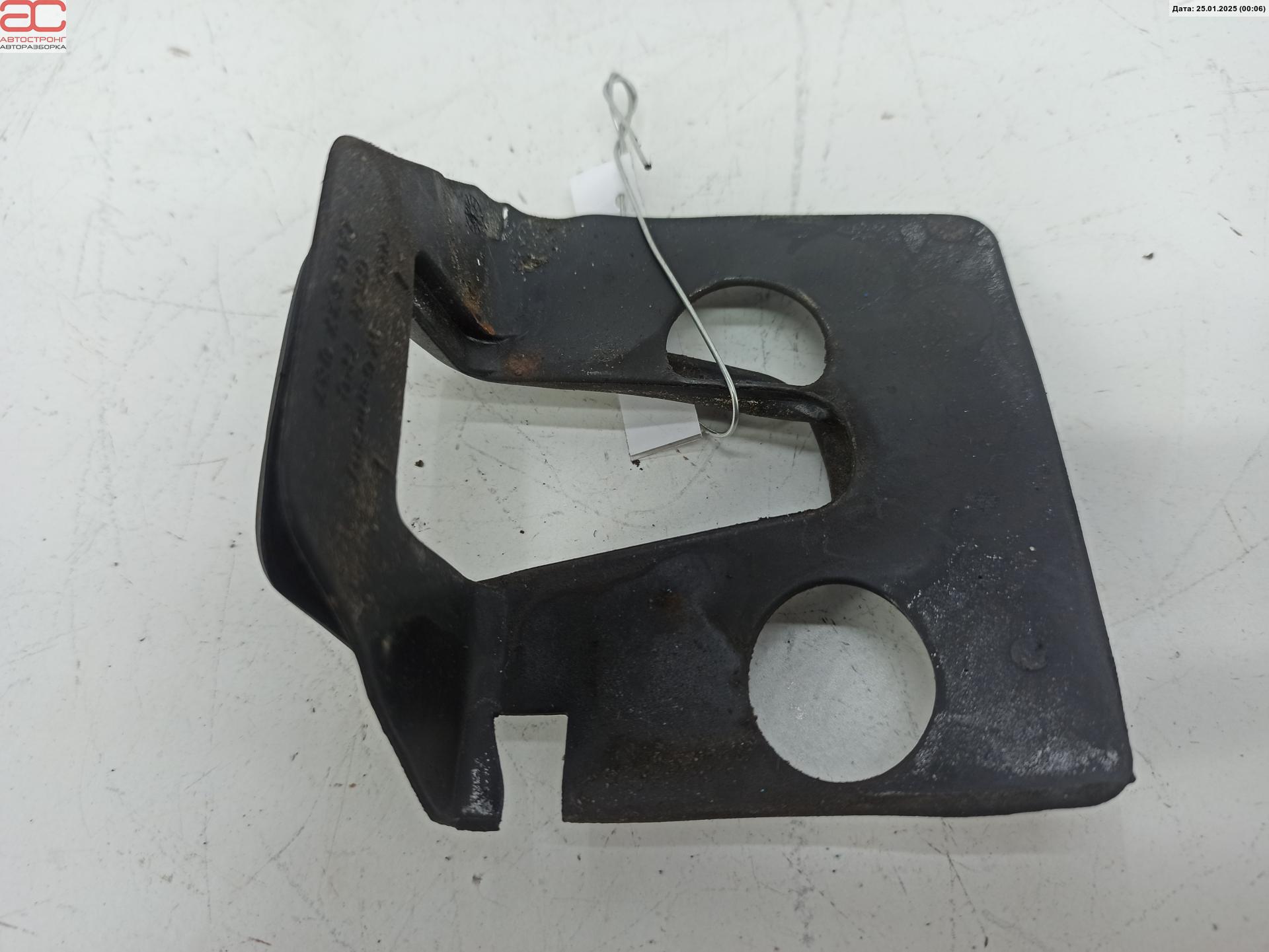 Уплотнитель Audi A4 B5 купить в Беларуси