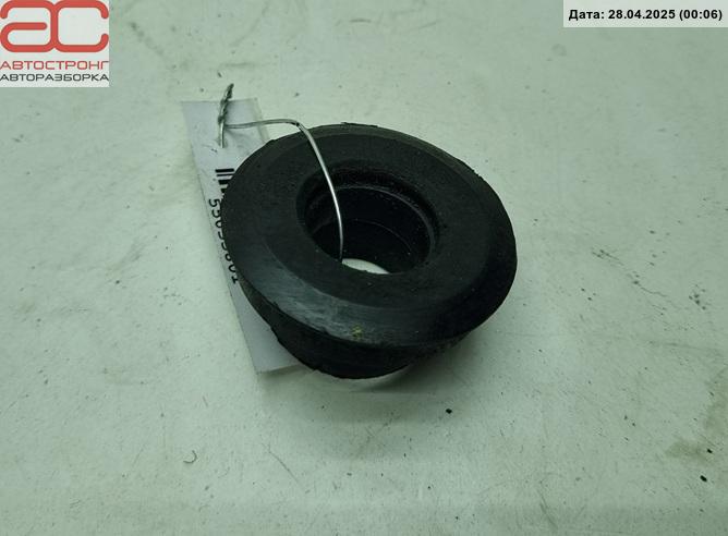 Уплотнитель Volkswagen Golf 5 купить в Беларуси