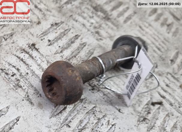 Болт Volkswagen Passat 6 купить в Беларуси