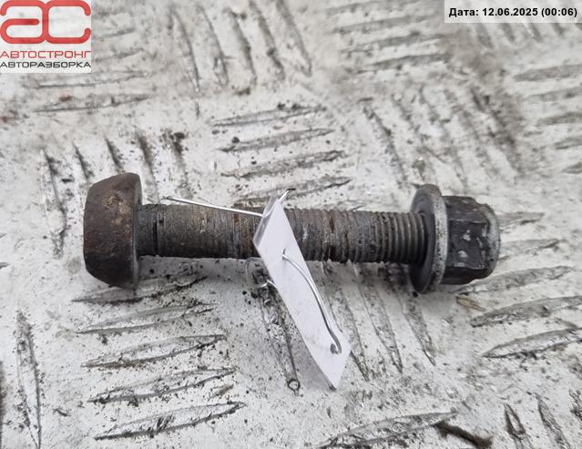 Болт Volkswagen Passat 6 купить в Беларуси