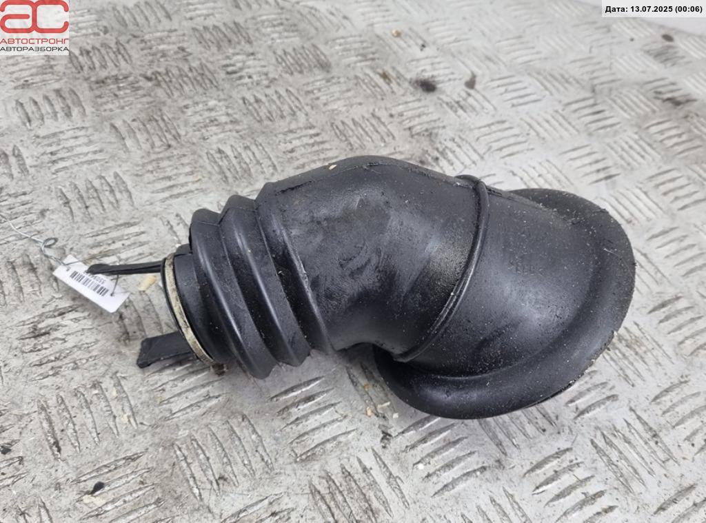 Уплотнитель Volkswagen Golf 3 купить в Беларуси