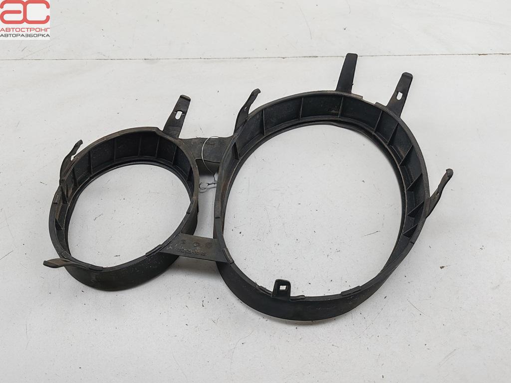 Уплотнитель Mercedes E-Class (W210) купить в Беларуси